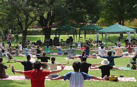 山本コヲジ・パークヨガ